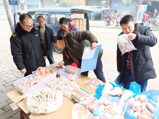 宣汉县食药监局多举措打响春节期间食品安全“