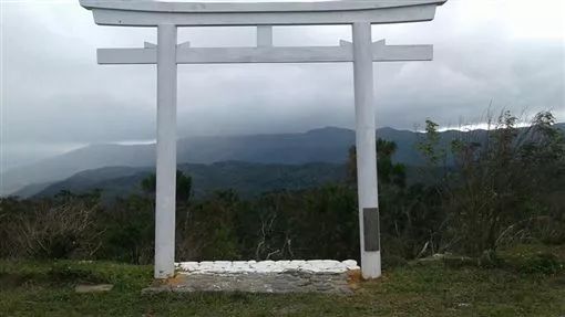 台男子主持台版“靖国神社”祭典 绿媒竟称：帅